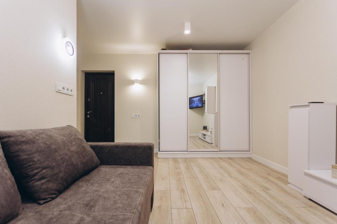 סומי Apart-Smart 5.26 Near Lavina 5 Floor Kharkovskaya מראה חיצוני תמונה